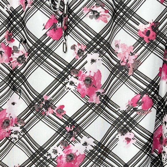 size 14/16 Lane Bryant Floral Blouse - Picture 3 of 6